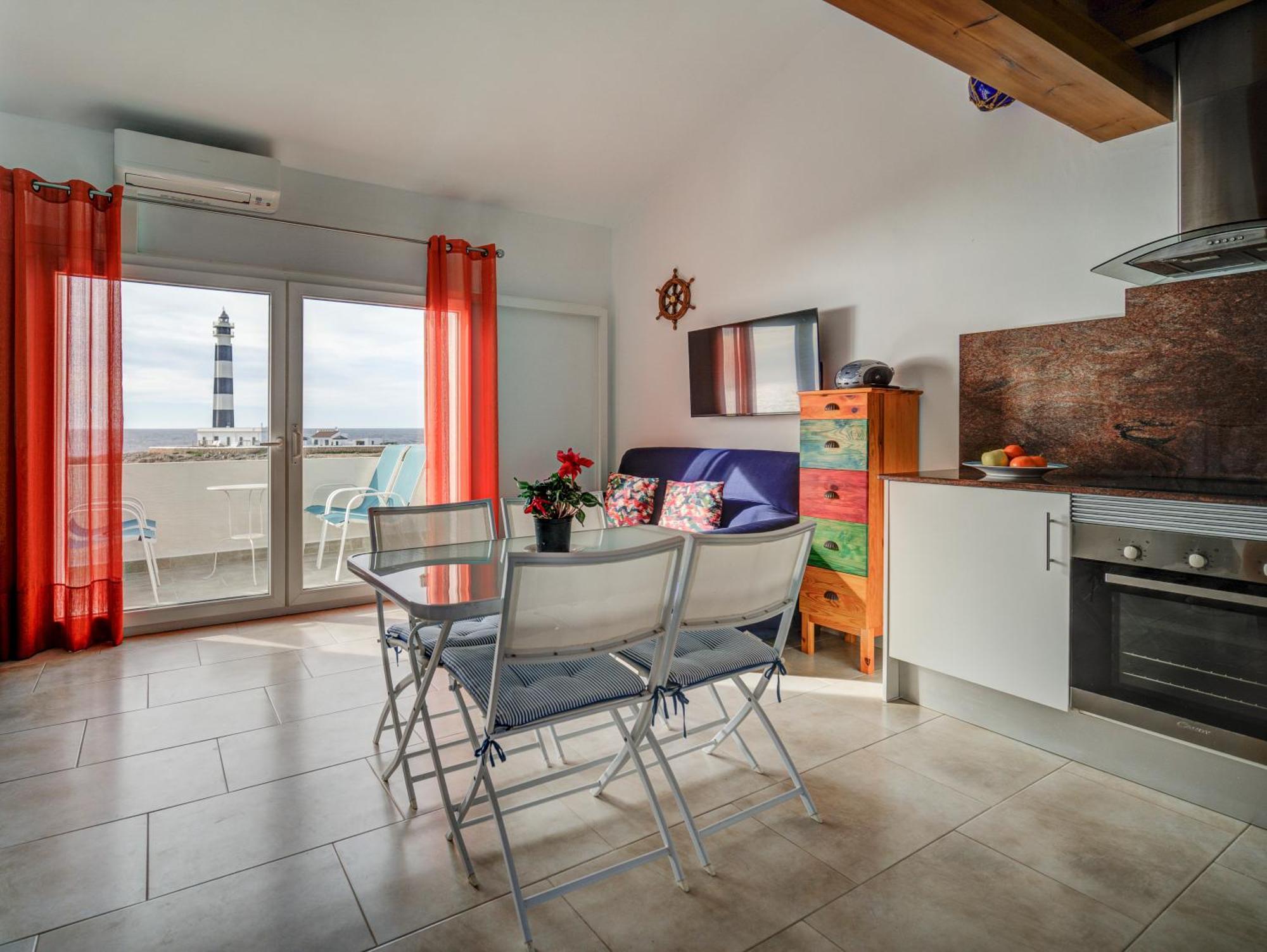 Vista Faro-Apartamento Con Balcon Que Mira Al Mar Cala en Bosch Luaran gambar